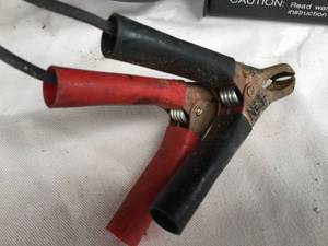 lot 259 image: Super Smart Battery Tender