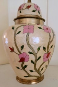lot 16 image: Pretty Painted Ginger Jar