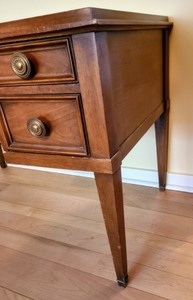 lot 24 image: Vintage Wooden Desk