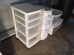 lot 270 image: Sterilite Plastic Storage Items