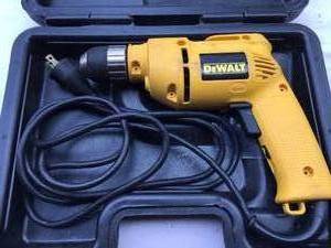 lot 291 image: Dewalt Electric Drill