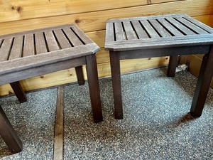 lot 225 image: 2 Wooden Accent Tables