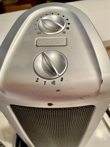lot 327 image: Comfort Zone and Lasko Space Heaters