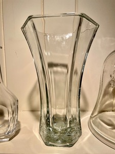 lot 333 image: Clear Glass Bell and More