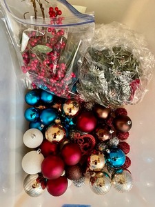 lot 304 image: Mini Trees and Ornaments