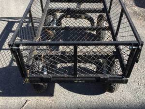 lot 365 image: Yardworks Garden Wagon