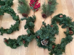 lot 391 image: Seasonal Faux Greenery