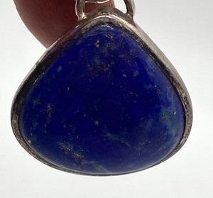lot 429 image: Sterling Silver and Lapis Pendant