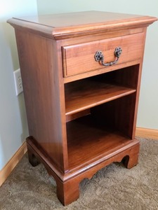 lot 28 image: Vintage Walnut Accent Table