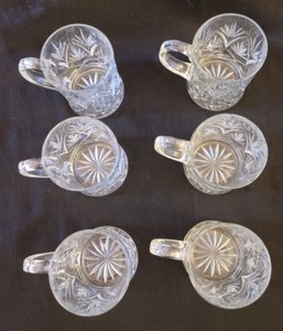 lot 39 image: Pressed Glass Mug Set