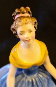 lot 52 image: Royal Doulton Melanie Figurine