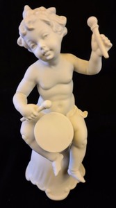 lot 53 image: Pair of Orlik Porcelain Cherub Figurines