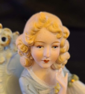 lot 54 image: German Deponiert Figurine