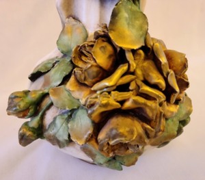 lot 59 image: Vintage Porcelain Flower Vase