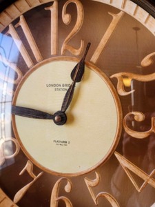 lot 74 image: London Bridge Platform Wall Clock