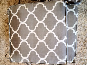 lot 86 image: Set of Four Outdoor Cushions