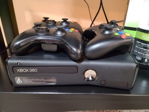 lot 91 image: XBOX 360