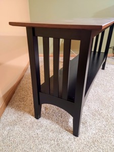 lot 93 image: Ethan Allen ConsoleSofa Table