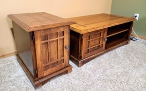 lot 94 image: Wooden Coffee and Side Table Set