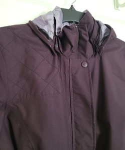 lot 173 image: Womens Purple North Face Belted Jacket