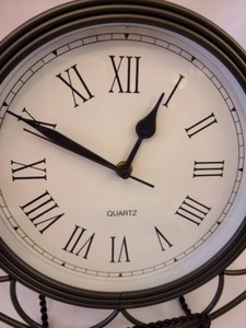 lot 55 image: Decorative Metal Wall Clock