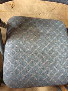 lot 227 image: 7 Folding Padded Chairs