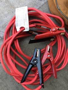 lot 246 image: Bucket Boss Jumper Cables