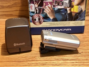 lot 109 image: Sony Wireless Bluetooth Microphone ECM-HW1