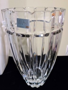 lot 273 image: Decorative Vases