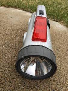 lot 307 image: Auto Emergency Lantern  Flashlight w Tool Compartment