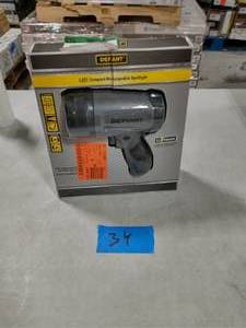 lot 34 image: DEFIANT 450 Lumen LED Compact Rechargeable Spotlight