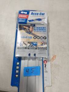 lot 45 image: KREG 48 in. Accu-Cut Aluminum Circular Saw Track