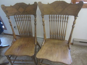 lot 110 image: Dine chairs - pressback spindle, qt...