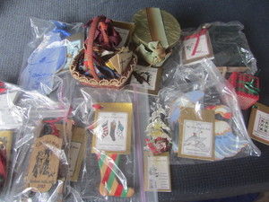 lot 114 image: Taylors Falls Annual ornaments 199...