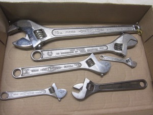 lot 125 image: Diamond Tool & Horseshoe adjustable...