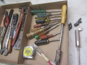 lot 146 image: Tools dressing wheel, screwdrivers...