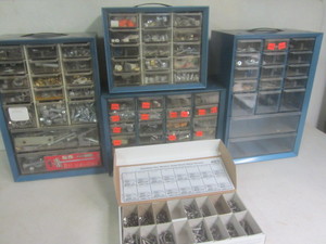 lot 180 image: Organizers with hardware, qty 4...