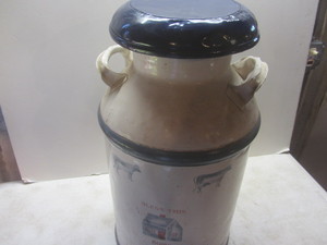 lot 253 image: Milk can, 10 gallon...