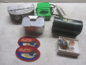 lot 271 image: Bait boxes Bob-Bet, beltline, Bait...