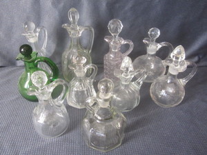 lot 37 image: Cruets, ten with green...