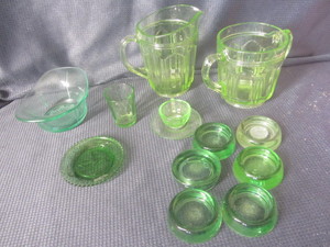 lot 328 image: Green Vaseline cream & sugar, child...