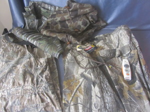 lot 353 image: Realtree Hardwoods new cargo pants ...
