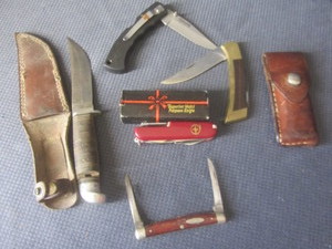 lot 362 image: Case 4-blade pocket knife, multi to...