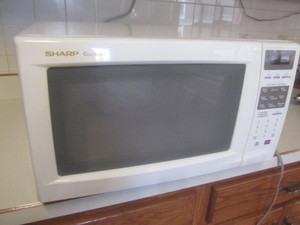 lot 384 image: Sharp microwave...