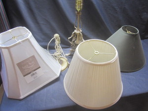 lot 466 image: Vintage lamp with ship finial, wall...