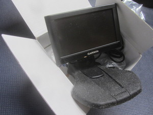 lot 472 image: Garmin Nuvi 52...