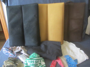 lot 428 image: Arch-EE comfort cushions, homemade ...