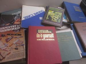 lot 492 image: Mechanical & welding books...