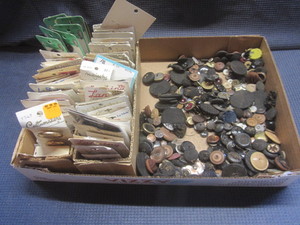 lot 529 image: Vintage sewing buttons, some on car...