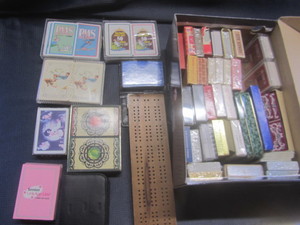 lot 530 image: Playing cards Elvis, Norman Rockwe...